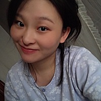 月子中第12天 比起生孩子更可怕的还有做月子  这也不能吃那也不能吃 出院12天都瘦了12斤了。好想吃火锅...