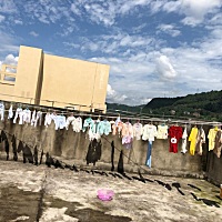 10月中旬的预产期，期待和宝贝的见面。今天把宝宝的衣服洗了。