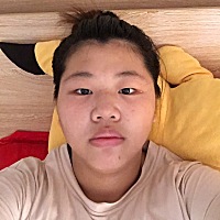 怀孕三个月（图2） 跟生完一个月（图1）  95年的以后就要这样了吗😭😭😭求安慰啊