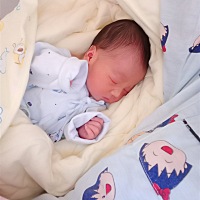 终于生了，顺产，侧切，6.5斤男宝，痛到要命，这辈子再也不要孩子了！😓😓😓