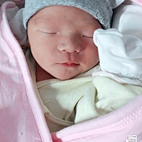 卸货啦！宝宝提前两天发动了，顺产6斤4两的男孩子一枚，过程太痛苦，不想再经历第二回了，看到宝宝那一...