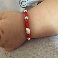 给宝宝编的银手链，麻麻是不是棒棒哒