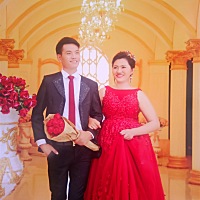 今天终于出满月了 过几天就可以回娘家了 今天亲戚说闺女长的随我 我就说随我老公