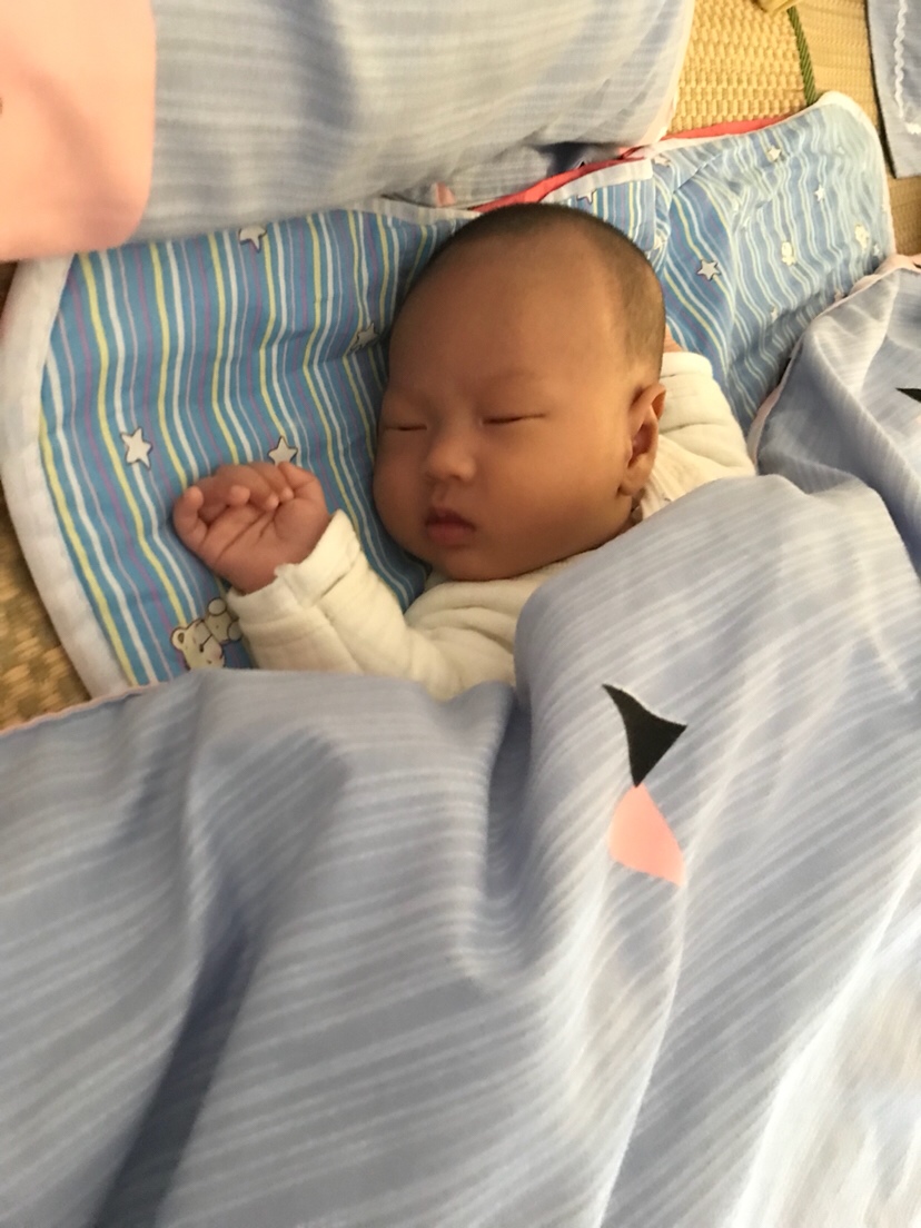 昨天就一个下午没睡，今天就睡一个下午😷