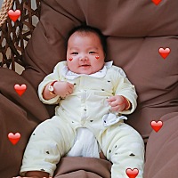 养个孩子简直心累，今天宝宝三个月去医院围保了，围保的医生说的我们家孩子好多地方都不合格，出生的时...