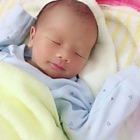 宝宝第十二天了，男宝宝。找同款小肚子