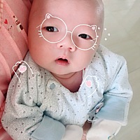 宝贝42天了 第二次体检 全过开心😃 第一次听力 脑反没过 担心死了 ，祝愿所有宝宝体检一次就过