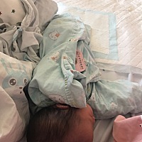宝宝昨天晚上八点半🐣啦。一直觉得是个👧如愿了。早上七点不到感觉规律肚子疼到医院就开了2指没想到...