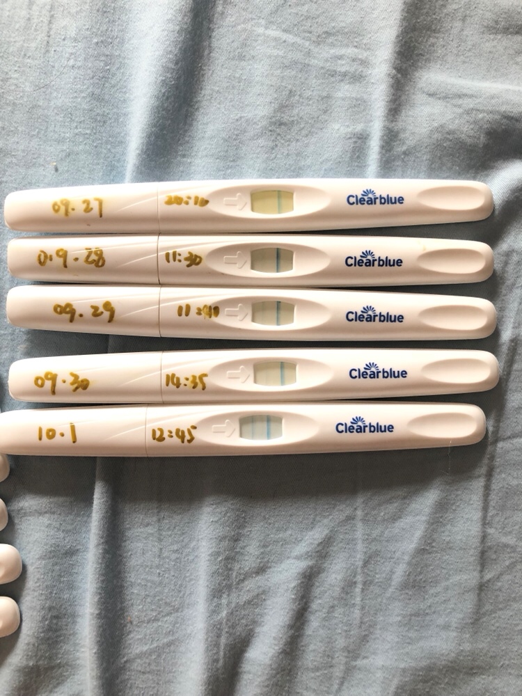 今天排卵期第9天 排卵试纸有颜色加深 是不是有戏