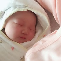 10.3 07:53 顺产女宝，心想事成，儿女双全了。