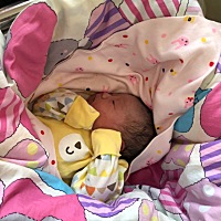 10月5号刨腹产7斤3两女宝宝，孕期都说是男孩，一直都想要个女孩，这回如愿啦