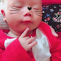 好不容易熬到满月了，在也不想要二胎了，整个过程痛并快乐着，一直想着和爱的人生个孩子是幸福的，想着...