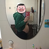 今天21周，总觉得肚子特别小，怀儿子的时候超大的肚子。本来就胖，所以特别担心是不是宝宝发育的不好呀...