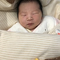 报喜啦，10.10，凌晨两点43顺产女宝宝一枚😘 下午两点左右见红，一点点很淡的粉红色，但是不确定...
