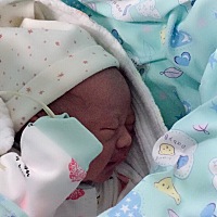 10.13下午15：16  顺产下男婴一枚，7.8斤 凑不了好，凑了一对我的小情人  孕期没啥忌口，各方面都显示是...