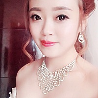 一年前的今天，2017年10月15日，我与陈先生走进了婚礼的殿堂！一年后的今天，2018年10月15日，陈鹏宇豪...