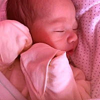 宝宝生下来13天了  奶水越来越少  现在催乳有用吗？有经验的宝妈聊聊