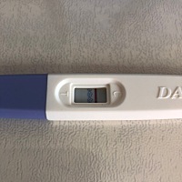 末次月经24，大卫两个都有印，可丽兰电子未怀孕 早早孕 早早孕 排卵试纸 都是今天测的