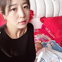 小儿已满月，秀一下