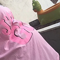 虽然老二没能如愿生个女儿，但是至少不用承受我的痛苦，现在只要兄弟俩健康平安的，一切所有事情都慢慢...