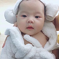 转眼宝宝就快四个月了！