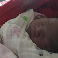 14:00顺产侧切男宝一枚，九斤，打了无痛，但是感觉没用，而且打无痛的地方一用力就酸，使不上力
