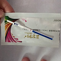 末次月经9月17号，这两天连着测了七八个试纸都是大白板，我月经一向都挺准的，这次推迟这么久，用试纸也...