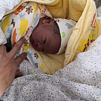 顺产6.1斤男宝，农历九月十六三点半见红，七点开指十点四十一出生