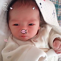 来一个睁眼照😘