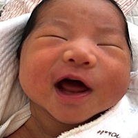 顺产，六斤2两，女孩，无侧切，希望各位宝妈和我一样顺利吧，加油