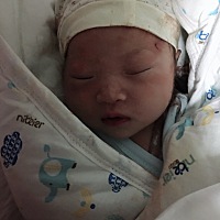 恩泽及舍下，公主至我家。身经十月苦，骨开十指难。宝重六斤九，偕母同平安。女神你好，余生请多关照！ ...