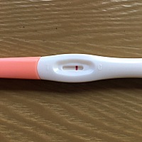 真的不想有说一些负能量的东西，可是我想有个宝宝怎么这么难呢？月经推迟四天了，测了还是大白板，这几...