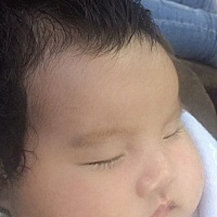 57天，不吃母乳，吃奶粉额。