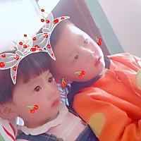 可爱的宝贝们，希望你们永远健康快乐，开心每一天！！！！