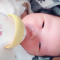 11月7号，10点28，8.7斤小帅哥