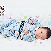 快出月子了😀😀😀