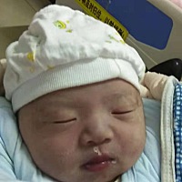 零点48生出7.8斤的男宝一枚，痛了6.7个小时，打了无痛。二胎果然是要快点，祝大家要男得男，要女得女。...