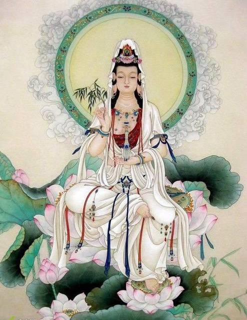 怀个二宝真心不容易，不是担心这个就是担心那个。四维彩超检查出羊水量少，让多喝水再去检查。现在求菩萨保佑我赶快通过吧！为了孩子，我愿意变成行走的水桶也不怕。只要孩子平安健康就好。