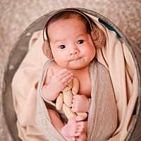 34天拍的满月照。