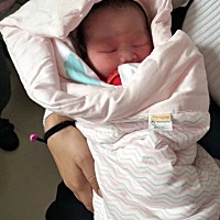 成功卸货 提前7天 抛妇产男孩6.8斤 今天宝宝第三天