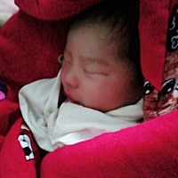 11.19下午一点多出生，顺产7斤多，女宝宝😊过了预产期13天生的，痛到怀疑人生啊，不再想经历第二次，...