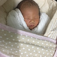 退出孕妈圈啦，来到宝宝圈，预产期23号，18号凌晨发动，过程一言难尽，顺产没打无痛，轻微撕裂，希望所...