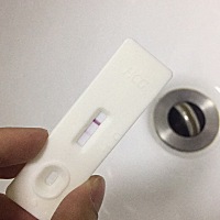 这是不是怀孕了？  心情超级激动  孩子他爸也很激动  备孕两个月