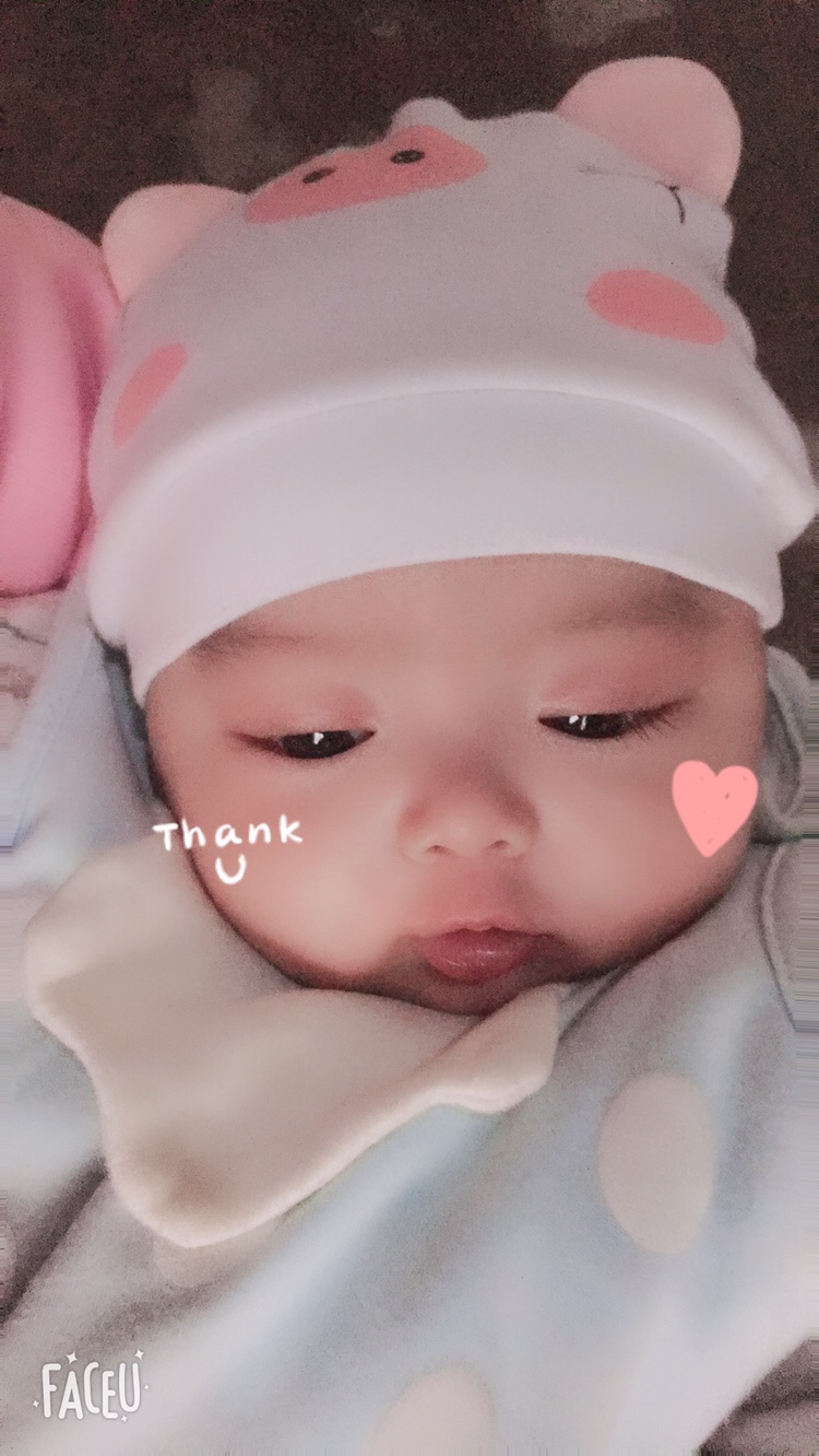 宝宝3个月半了 现在有点想说话了 会哦哦和哎a