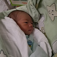 40周加6顺产无侧切男宝6斤6，太不容易了，开宫口太慢痛了一天一夜。23号凌晨三点生出来。说说孕期不吐，...