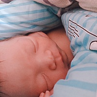 2018.11.24下午三点十八顺产男宝六斤六两   无侧切轻微撕裂