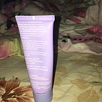 推荐一款羊毛脂给各位宝妈，不知道有没有人买过。美国的，正在喂奶的宝妈如果乳头裂了擦这个很快好的。...