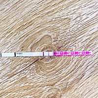 排卵期，记录一下，今天感觉有拉丝样的白带流出，测了一下，强阳。