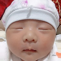 宝宝出生十五天了，越来越舍不得，越来越心疼，这是我最大的牵绊，妈妈爱你，希望你平平安安，快快乐乐...