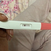 这应该不是怀孕了吧，有经验的快帮我看看